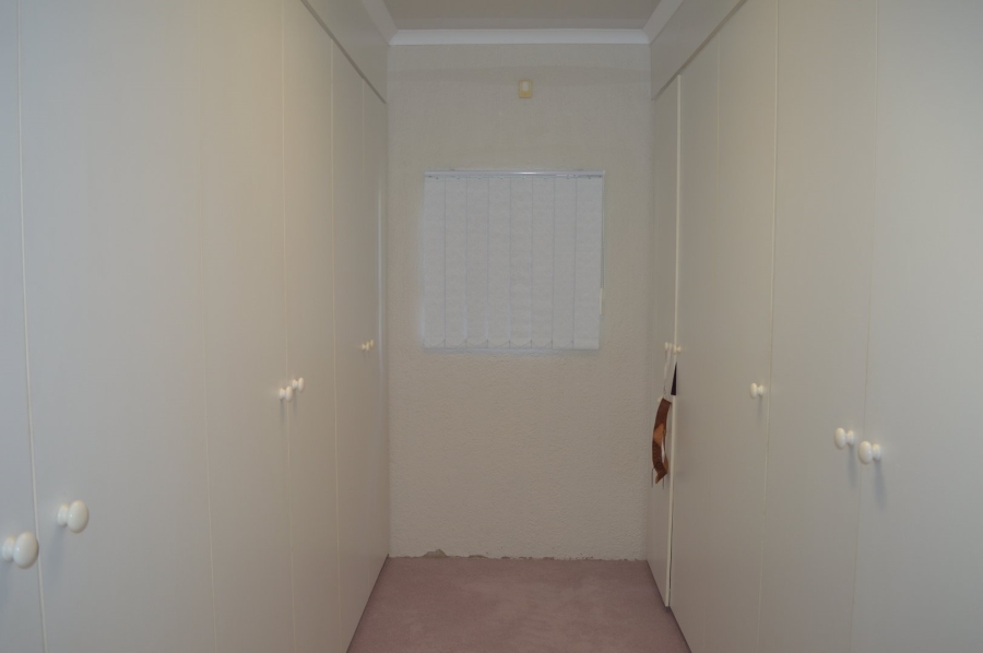 3 Bedroom Property for Sale in Flamwood North West